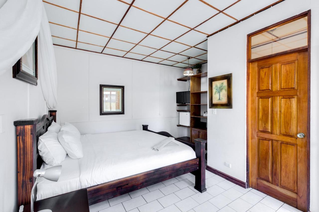 Hotel Poseidon Jacó Dış mekan fotoğraf