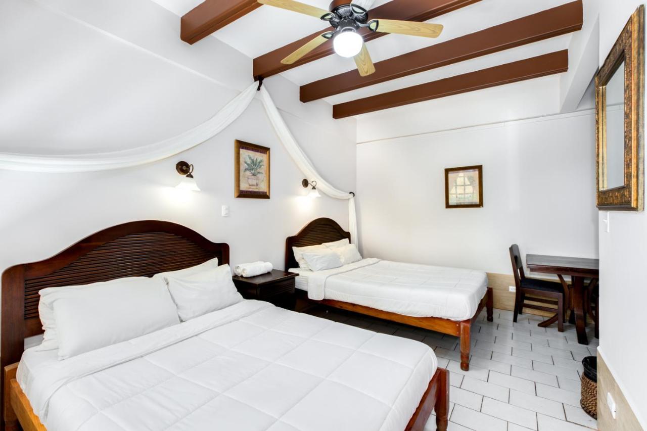 Hotel Poseidon Jacó Dış mekan fotoğraf